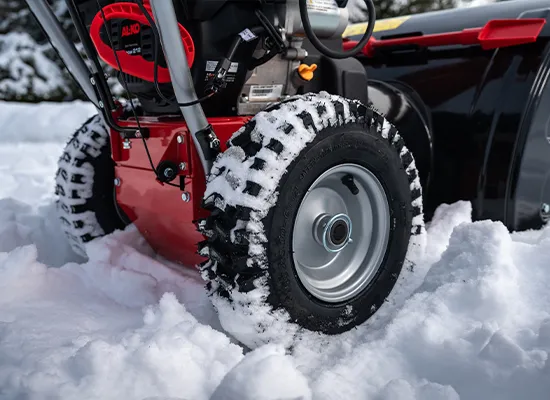 Sněhové frézy | Sněhová fréza AL-KO s terénními pneumatikami